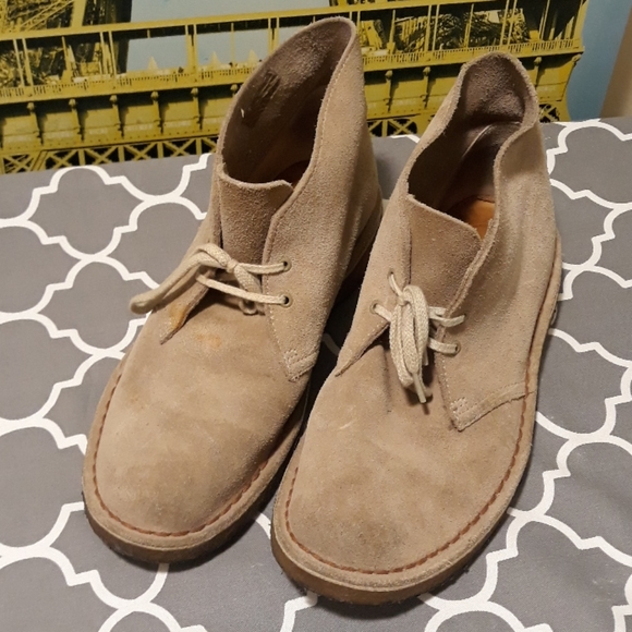 used clarks desert boots